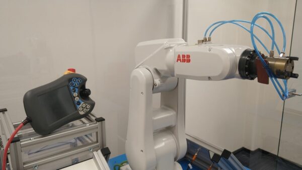 Training ABB IRC5 Robot training Programmer Advanced